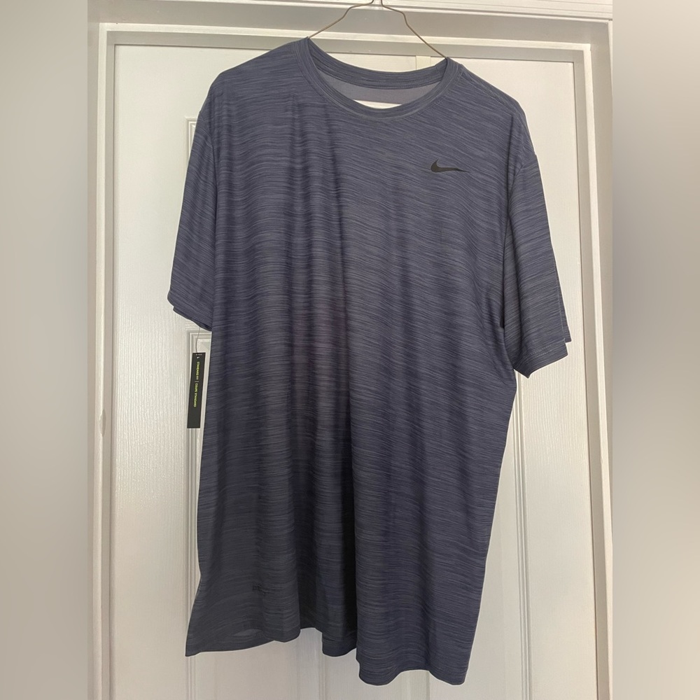 Men’s Dri-Fit Nike Workout Top
